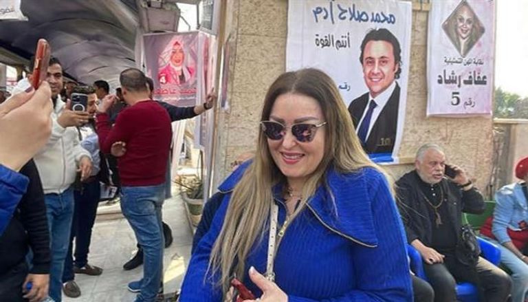 الفنانة المصرية نهال عنبر 