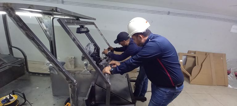 المهندس اللبناني هشام الحسامي مبتكر السيارة