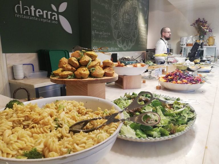 مطعم للأكل النباتي في بورتو مطعم للأكل النباتي في بروكسل