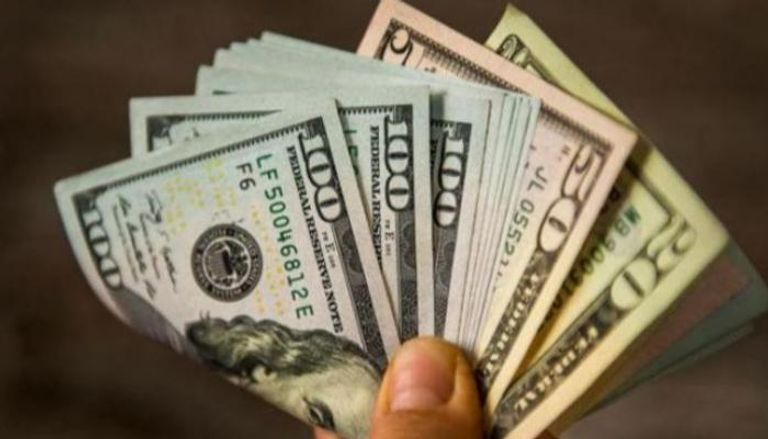 تعاملات الدولار الأمريكي في البنوك المصرية