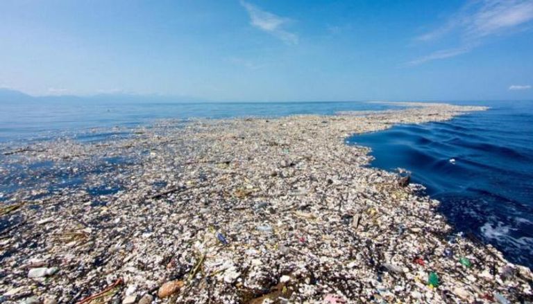 كمية البلاستيك التي تدخل في محيطات العالم زادت بشكل غير مسبوق منذ عام 2005