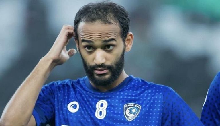 عبدالله عطيف لاعب الهلال السعودي الأهلي ضد الهلال
