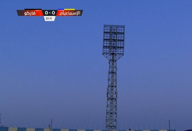 يحدث في الدوري المصري.. "انقطاع الكهرباء" يوقف مباراة بعد دقيقة واحدة - صورة 1