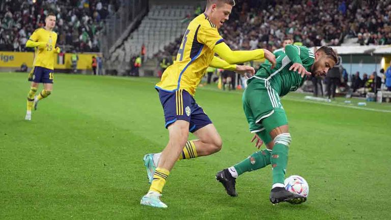 بلايلي ضد السويد يوسف بلايلي وبغداد بونجاح