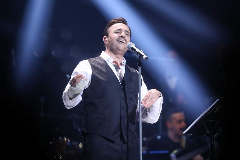 المطرب التونسي صابر الرباعي