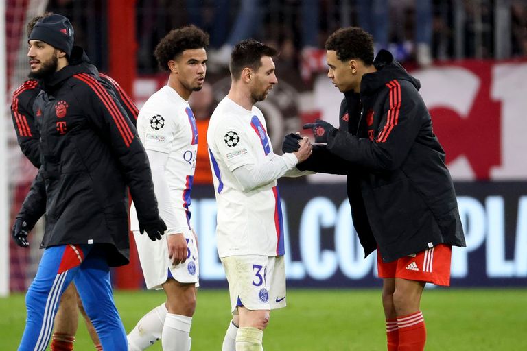 جمال موسيالا وليو ميسي ليونيل ميسي من مباراة باريس وبايرن ميونخ