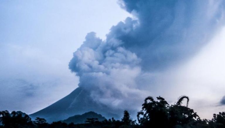 بركان ميرابي أحد أكثر البراكين نشاطا في إندونيسيا- أرشيفية