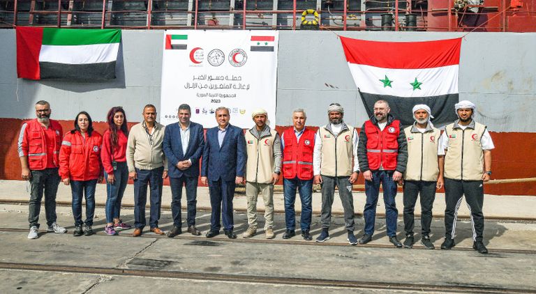 سفينة مساعدات إماراتية تصل إلى ميناء اللاذقية السورية