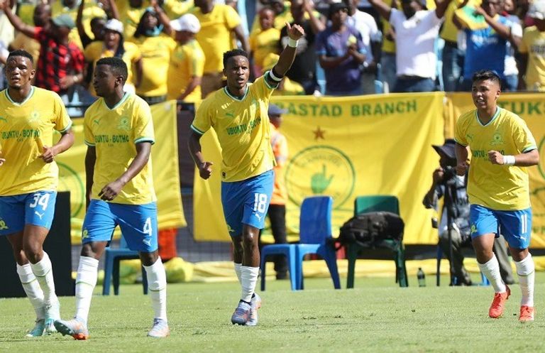 صن داونز ضد الأهلي