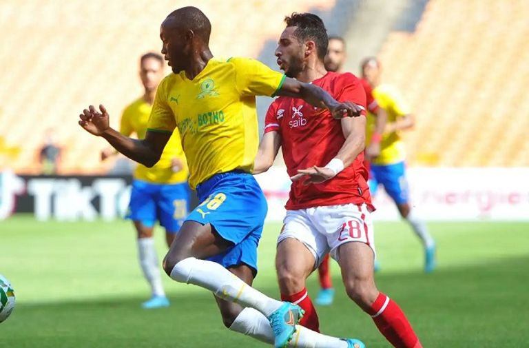 صن داونز ضد الأهلي