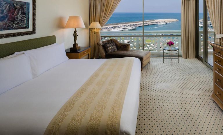 منتجع إنتركونتيننتال فينيسيا أحد أفضل المنتجعات السياحية في لبنان