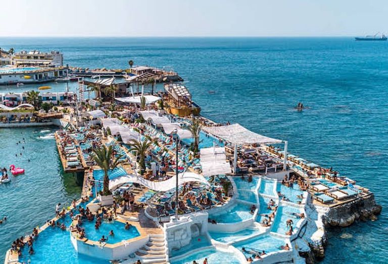 منتجع روكا مارينا أحد أفضل المنتجعات السياحية في لبنان