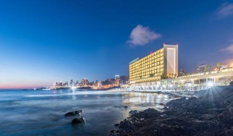 منتجع لانكستر إيدن باي أحد أفضل المنتجعات في لبنان