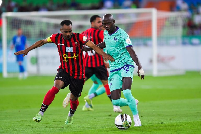 من مباراة الأهلي والرياض في دوري يلو