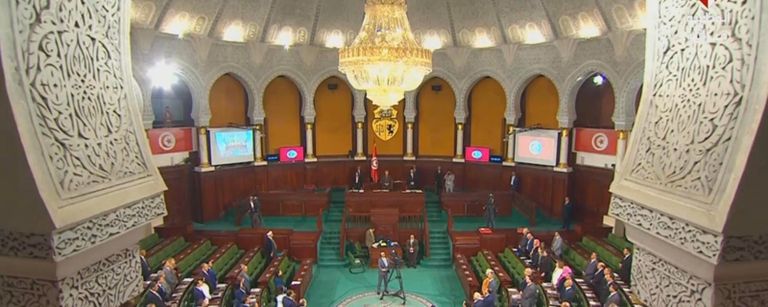 برلمان تونس ينعقد بعد توقف 20 شهرا