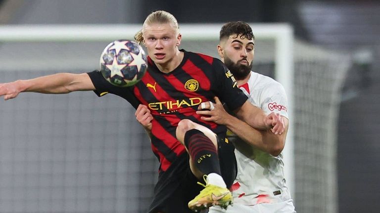 هالاند في مباراة مانشستر سيتي ولايبزيج في دوري أبطال أوروبا محمد صلاح نجم ليفربول وهالاند نجم مانشستر سيتي