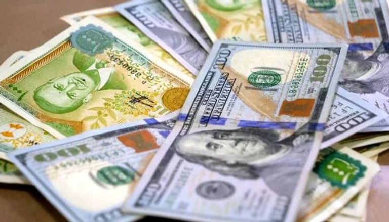 تعاملات الدولار الأمريكي في سوريا - أرشيفية