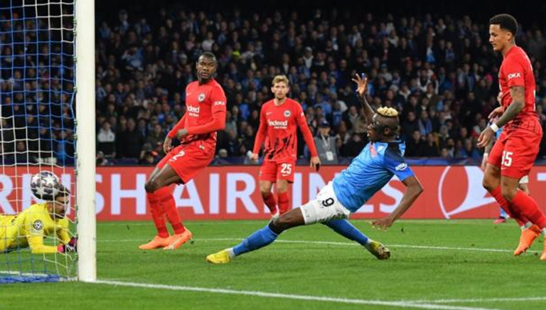 نابولي وفرانكفورت ميلان على توتنهام