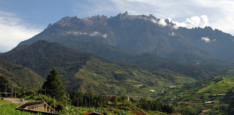 جبل كينابالو في ماليزيا