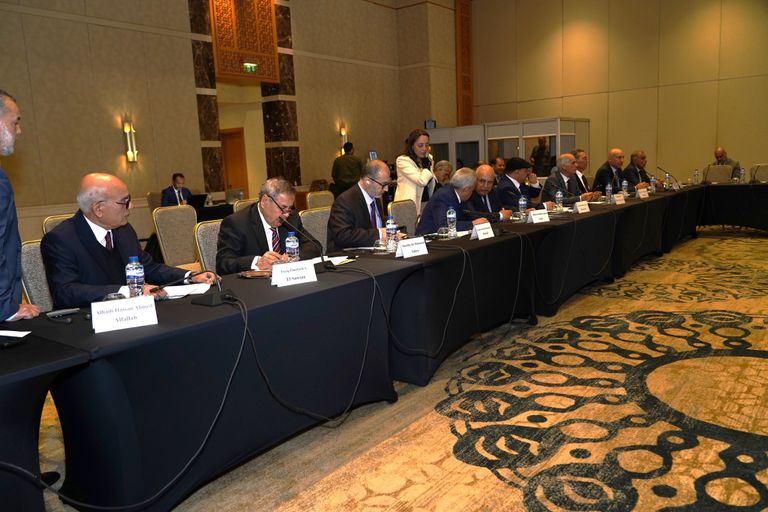 جانب من اجتماع اللجنة الأمنية