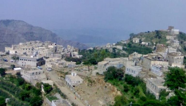 قرية الشقب اليمنية قبل أن يحولها الحوثيون لأطلال