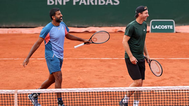 روهان بوبانا لاعب التنس الهندي