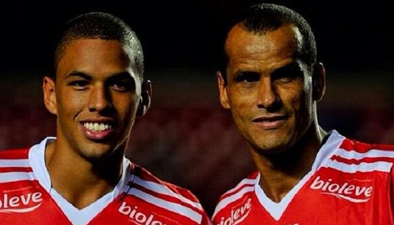 سيسك فابريجاس وجيانلويجي بوفون