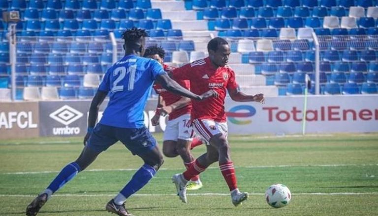 جانب من مباراة الهلال والأهلي