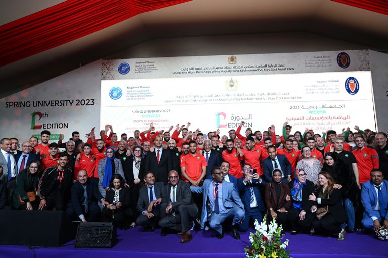 زيارة لاعبي المغرب للسجن زيارة منتخب المغرب للسجن