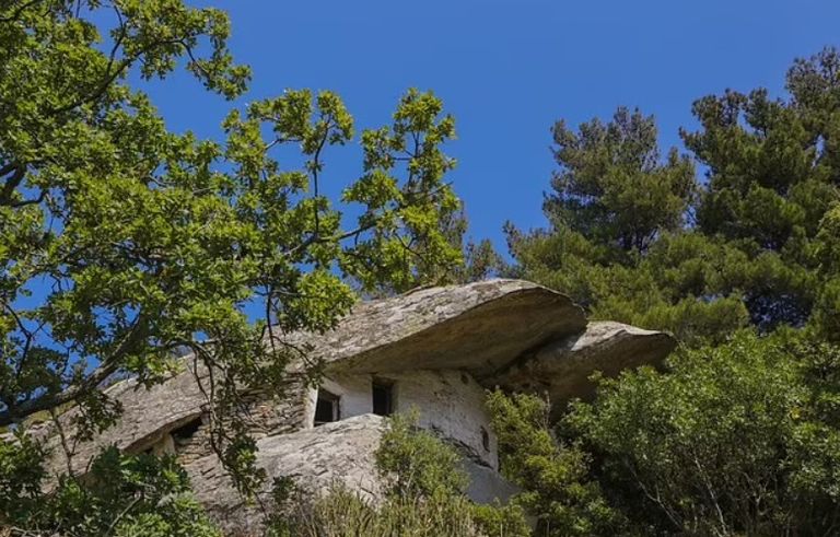 منازل جزيرة إيكاريا منازل جزيرة إيكاريا