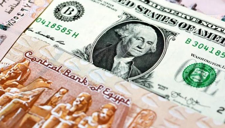 توقعات تأثير الفائدة الأمريكية على سعر صرف الجنيه المصري مقابل الدولار