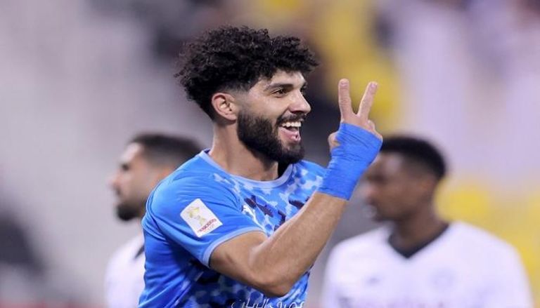 فرجاني ساسي لاعب الدحيل القطري