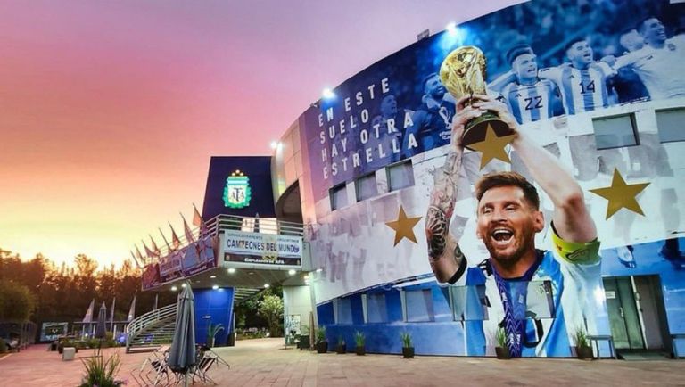 ليونيل ميسي يحظى بتكريم خاص في الأرجنتين