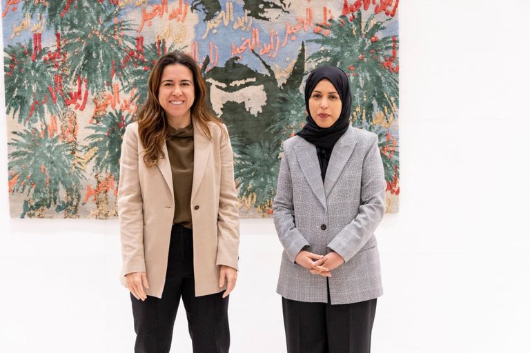 السفيرة لانا زكي المندوبة الدائمة لدولة الإمارات لدى الأمم المتحدة خلال لقائها وكيل الأمين العام مارتن غريفيث