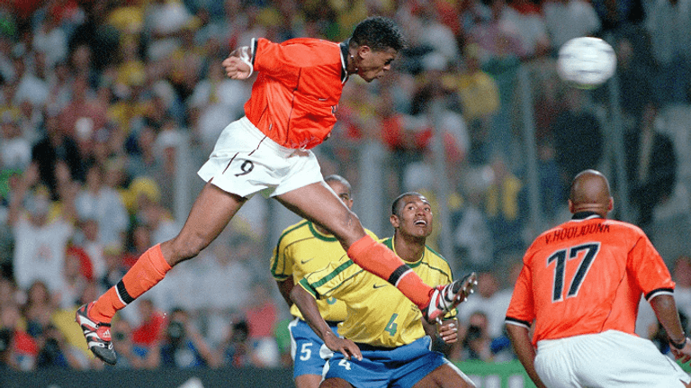 هولندا والبرازيل في 98