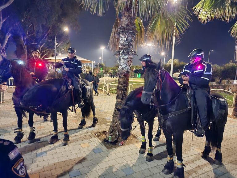 جانب من المظاهرات الليلة