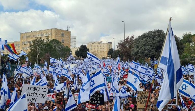 مظاهرات حاشدة قرب الكينست الإسرائيلي