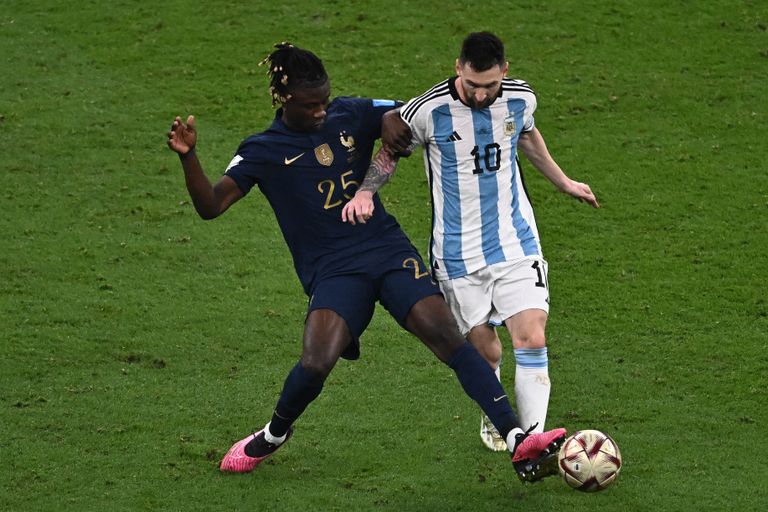 كامافينجا ضد الأرجنتين في نهائي المونديال إدواردو كامافينجا