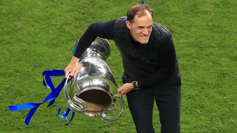 توخيل يحمل لقب دوري أبطال أوروبا توماس توخيل مع هانز يواخيم فاتسكه