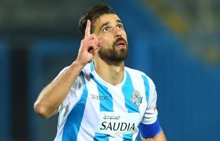 عبدالله السعيد عبدالله السعيد بقميص الأهلي