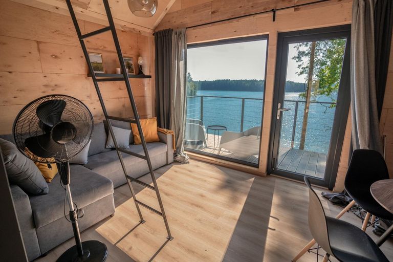 منتجع "Ruciane Park" أحد أفضل المنتجعات في بولندا المنتجعات في بولندا… خدمة وإقامة عالية المستوى