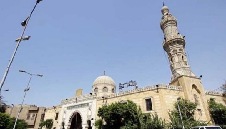 مسجد السيدة نفيسة في القاهرة