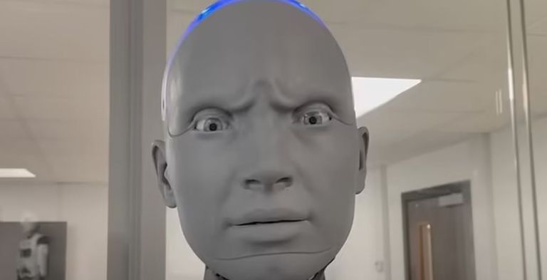 الروبوت "الأكثر تقدما في العالم" يثير الجدل بتصريح "مفاجئ" 