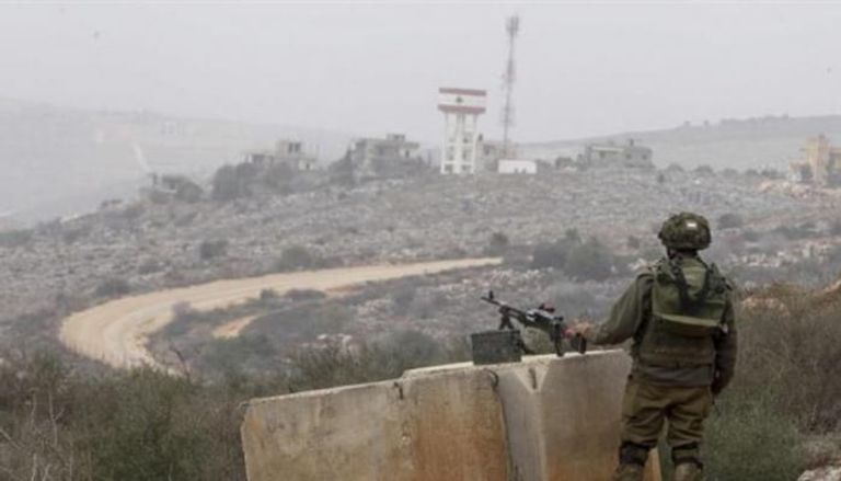 جندي إسرائيلي على حدود لبنان - أرشيفية