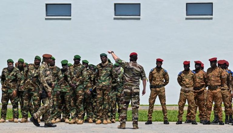 جنود من بوركينا فاسو خلال تدريب مشترك مع النيجر على مكافحة الإرهاب