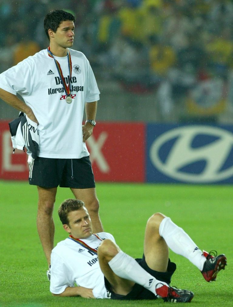 بالاك مع فضية كأس العالم 2002