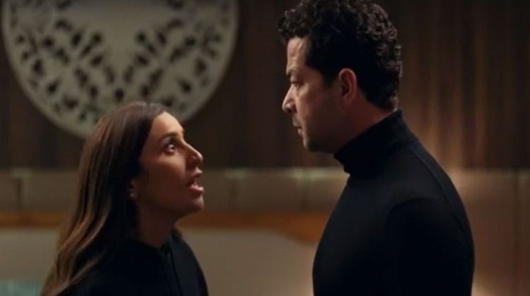 النجم المصري شريف سلامة