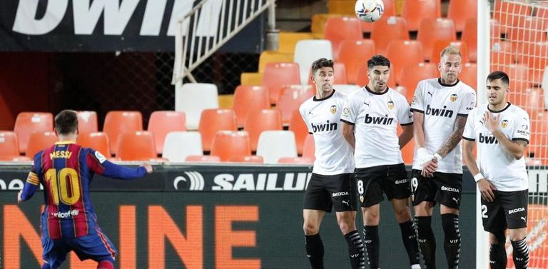 ركلة جزاء ميسي ضد فالنسيا