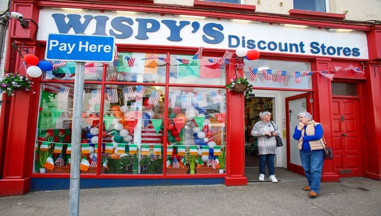 جدارية في إيرلندا احتفاء بزيارة بايدن المرتقبة