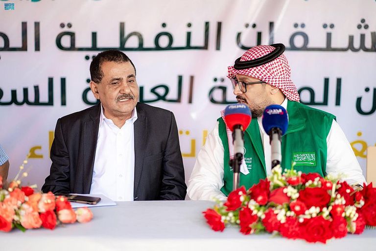 الدفعة الرابعة من منحة المشتقات النفطية السعودية تصل عدن